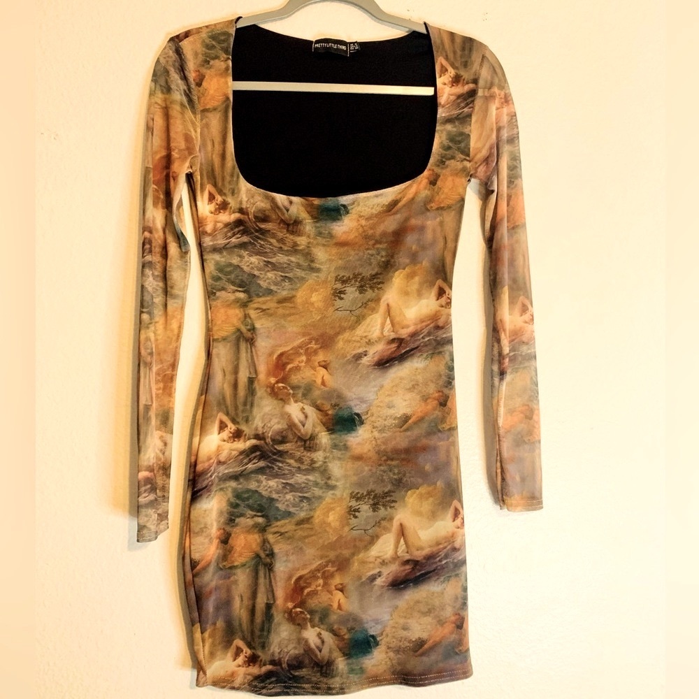 Pretty Little Thing Women’s Mesh Renaissance Print  Mini Dress. Size 6